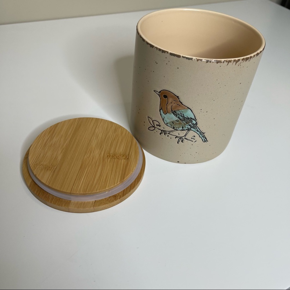 Spectrum Inhomestylez Larger Spring Bird Reactive Canister - Picture 4 of 9